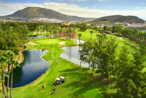 Los Cristianos Center